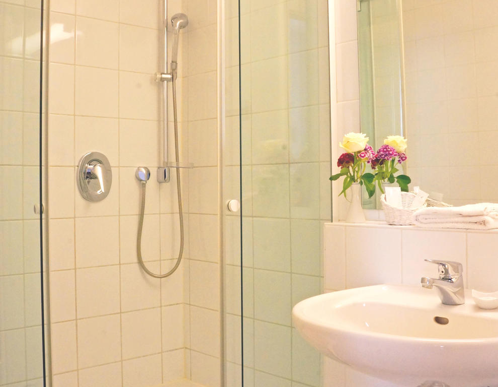Hotel Zum Scheppen Eck Wiesbaden Szoba fotó